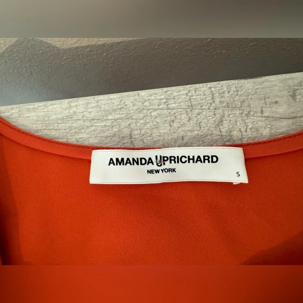 Amanda Uprichard Red Orange Short Sleeve Top Twist Neckline Office Size Small - Picture 6 of 7